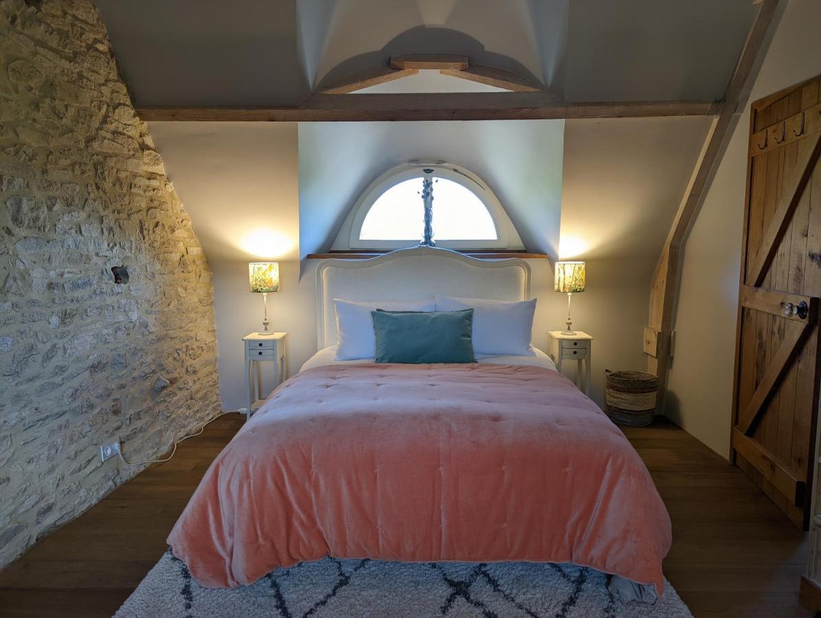 Maison Typique Bretonne Avec Toit De Chaume Camors Екстер'єр фото